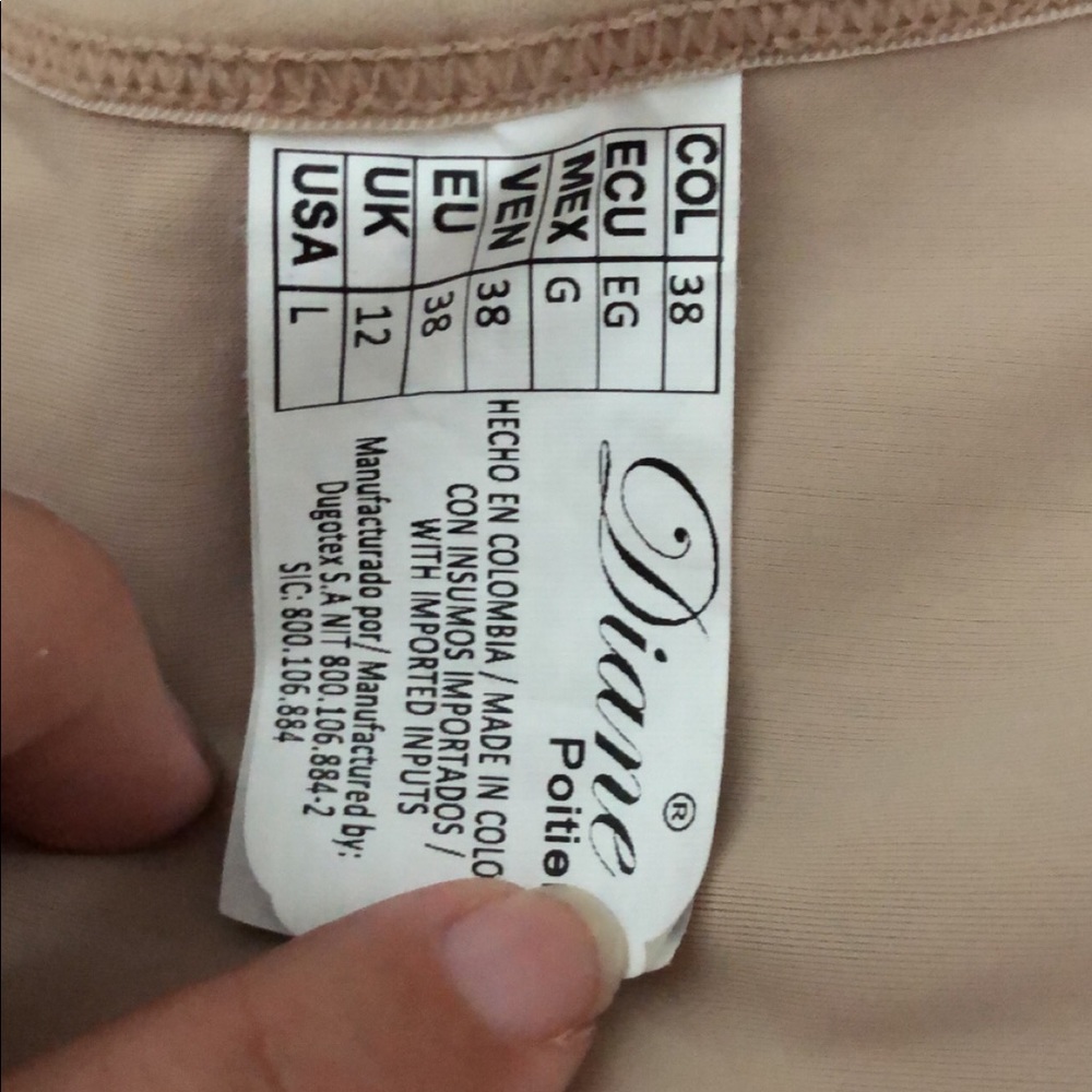 Compression Garment (L). W/Booty lifting Panel. - Picture 2 of 7